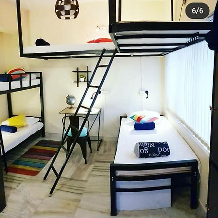 Bohemian Backpackers Kolkata Vandrehjem Eksteriør billede